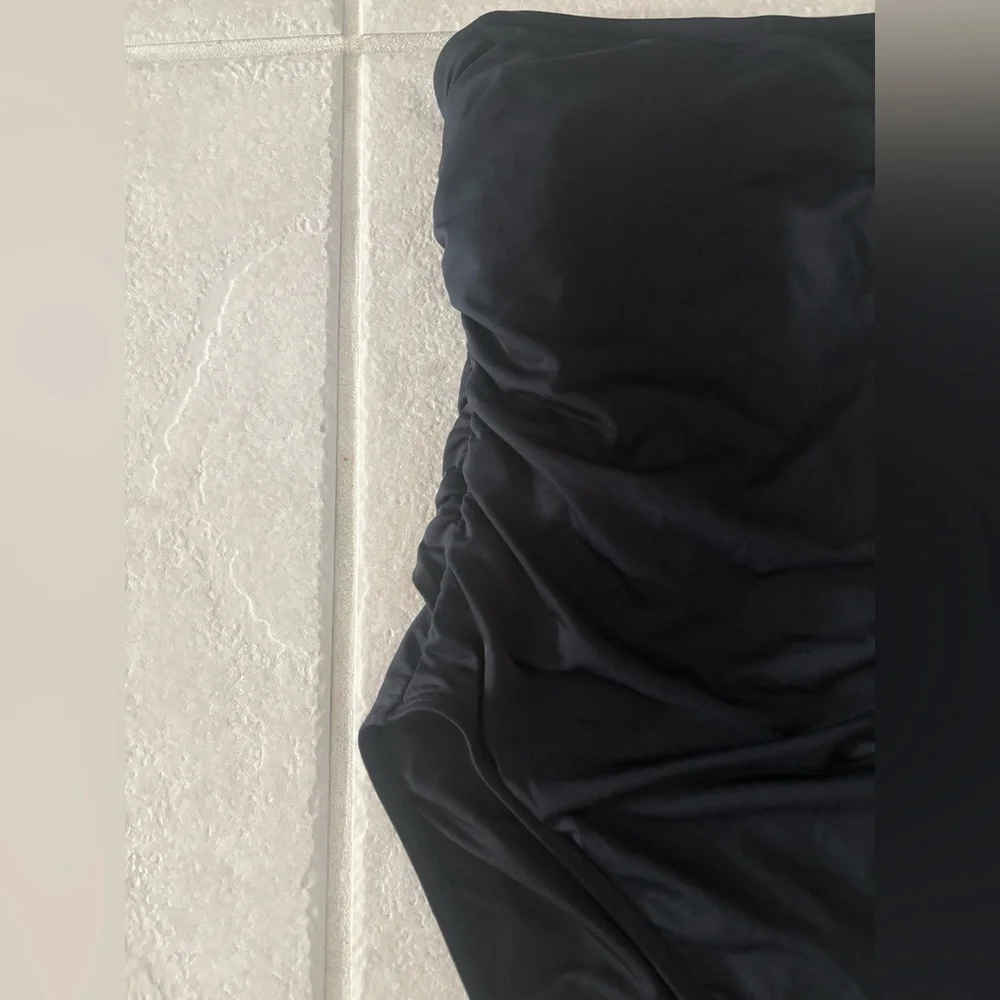 NEW Loft Ruched Bandeau Black One Piece Swimsuit- Size XS - Picture 8 of 16